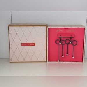 Betsey Johnson Bow Drop Dangle Earrings